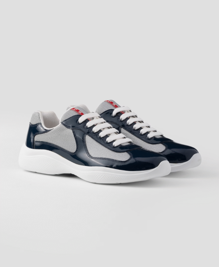 PRADA AMERICAN CUP’S Bleu marine