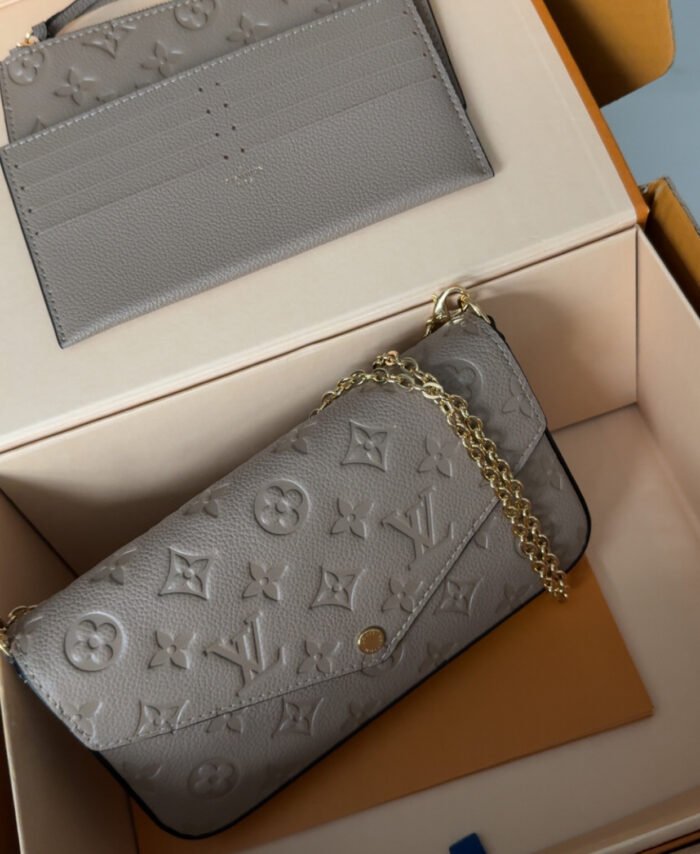 Louis Vuitton Felicia Beige